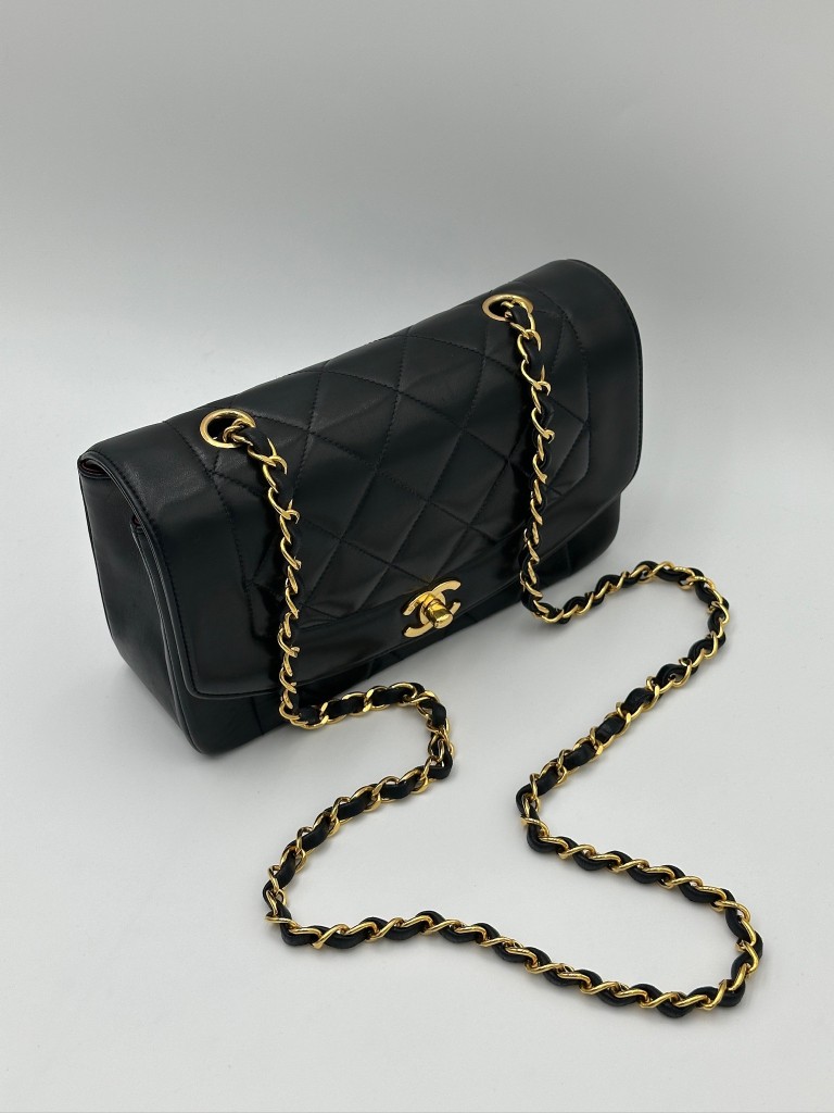 Chanel Diana Small bag