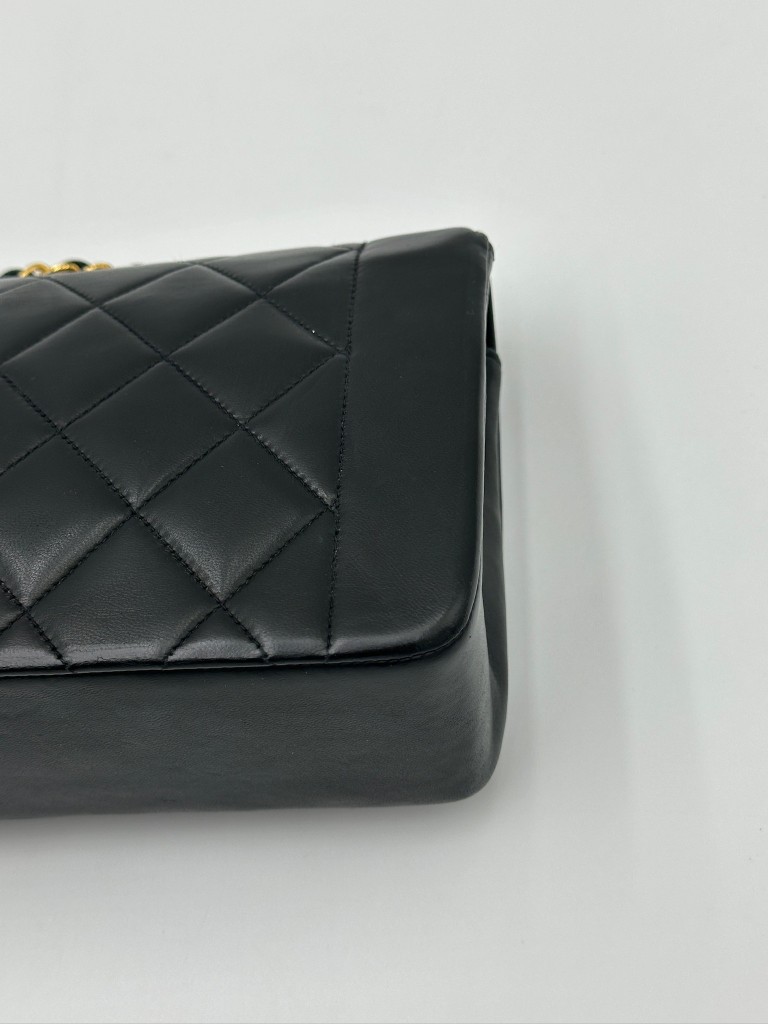 Chanel Diana Small bag
