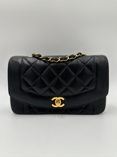 Chanel Diana Small bag