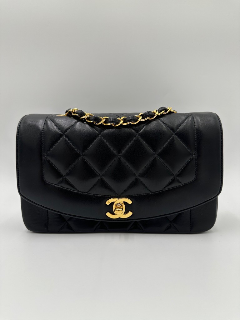 Chanel Diana Small torebka