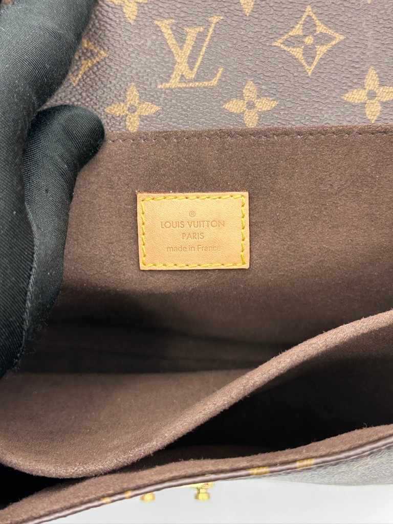 Louis Vuitton Pochette Metis torebka