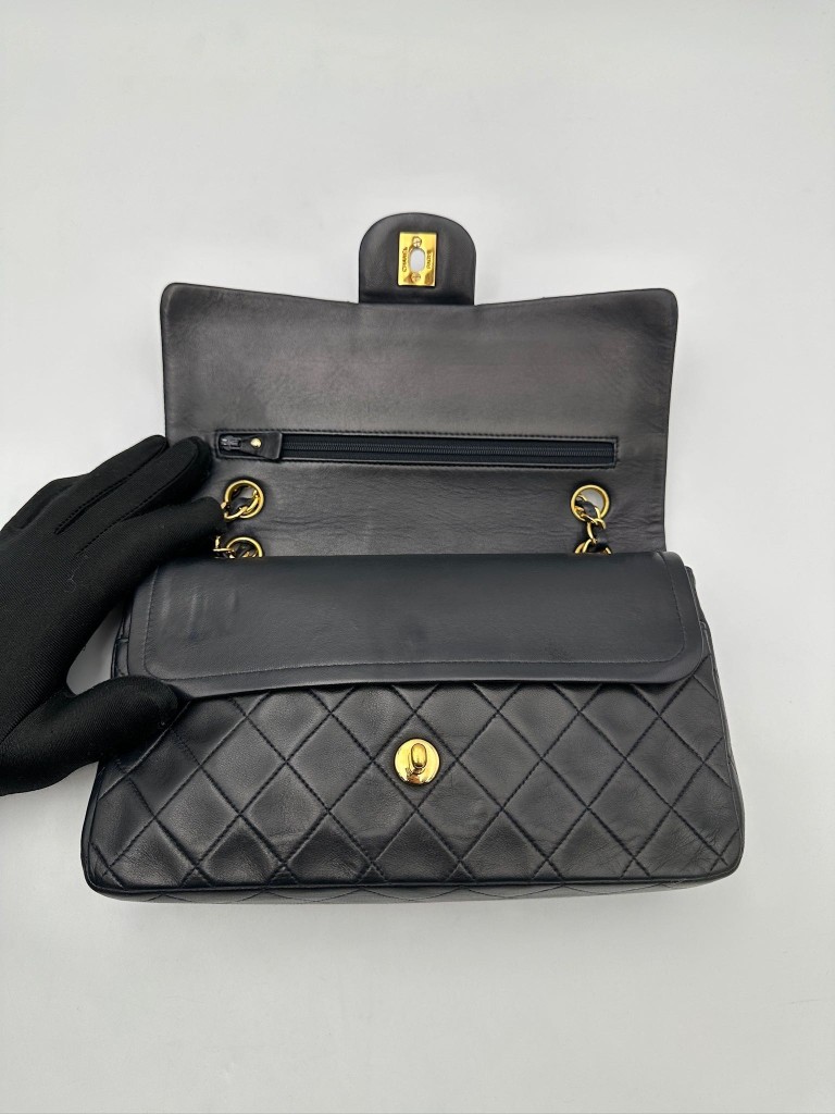 Chanel Classic Medium Double Flap vintage torebka