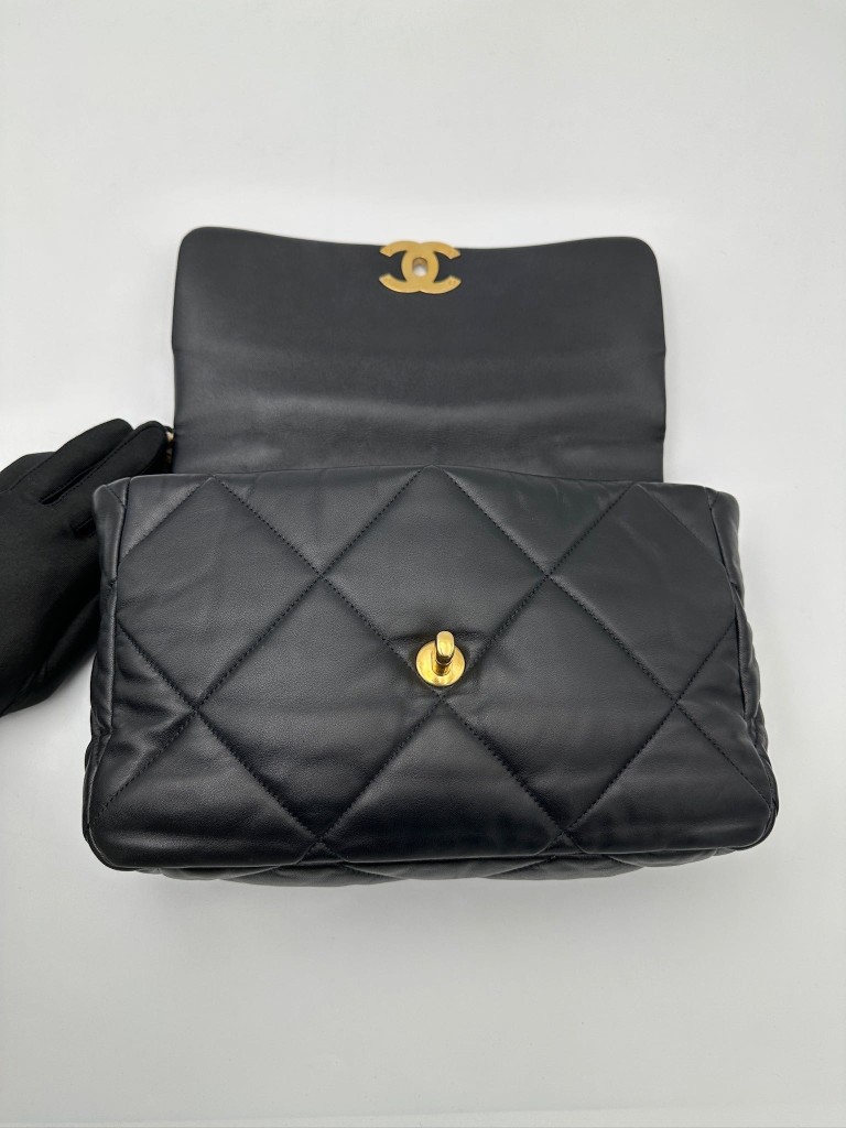Chanel 19 Medium torebka