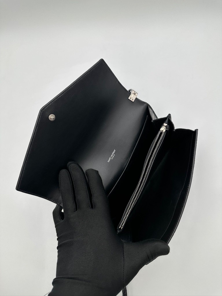 Saint Laurent Cassandra Envelope Wallet torebka