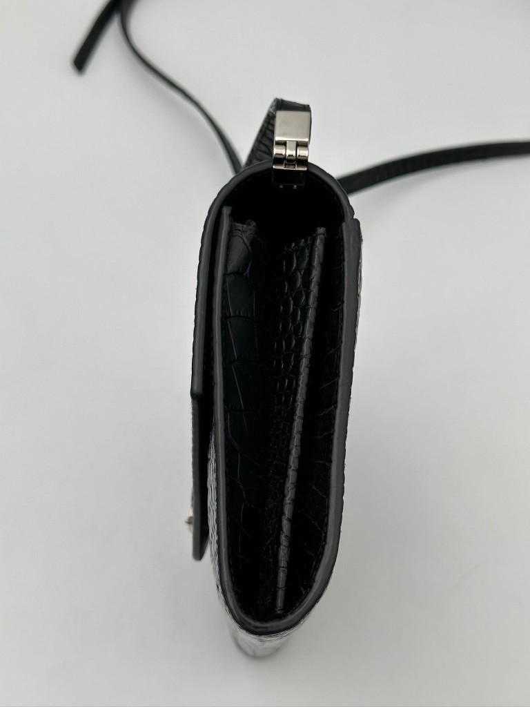 Saint Laurent Cassandra Envelope Wallet torebka