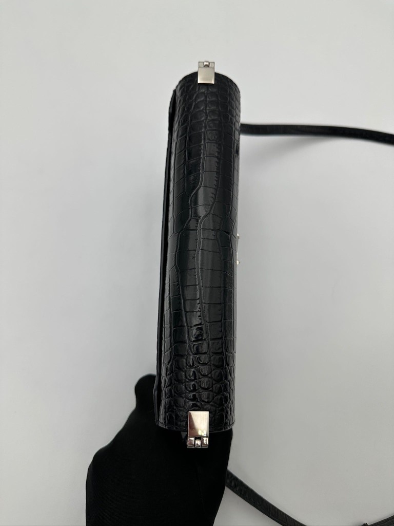 Saint Laurent Cassandra Envelope Wallet torebka