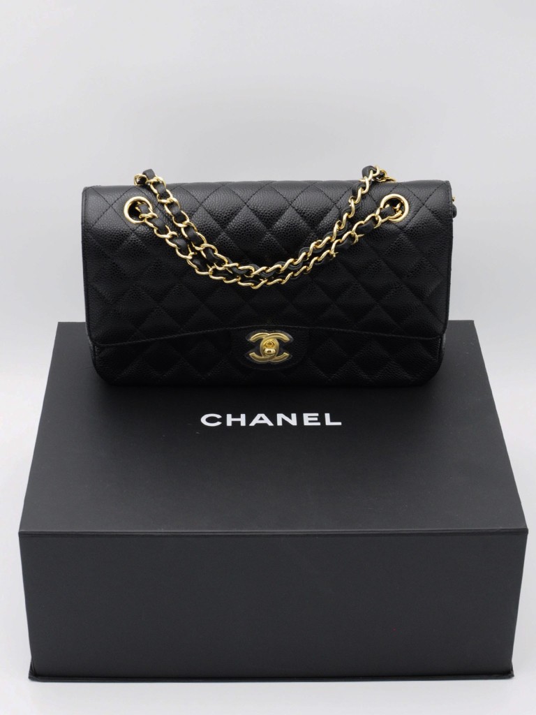 Chanel Classic Medium Double Flap torebka