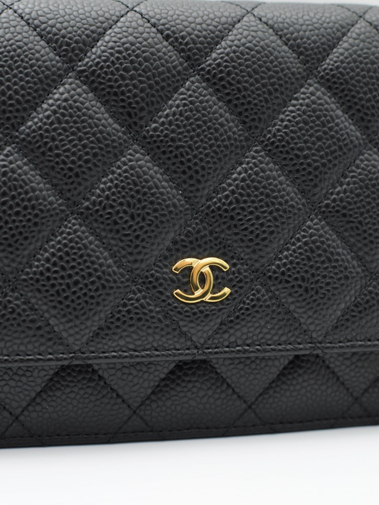 Chanel Wallet on Chain