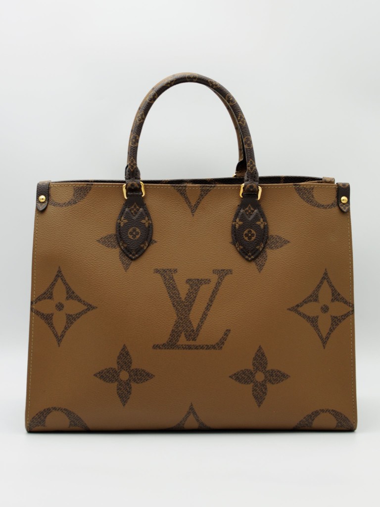 Louis Vuitton OnTheGo MM bag