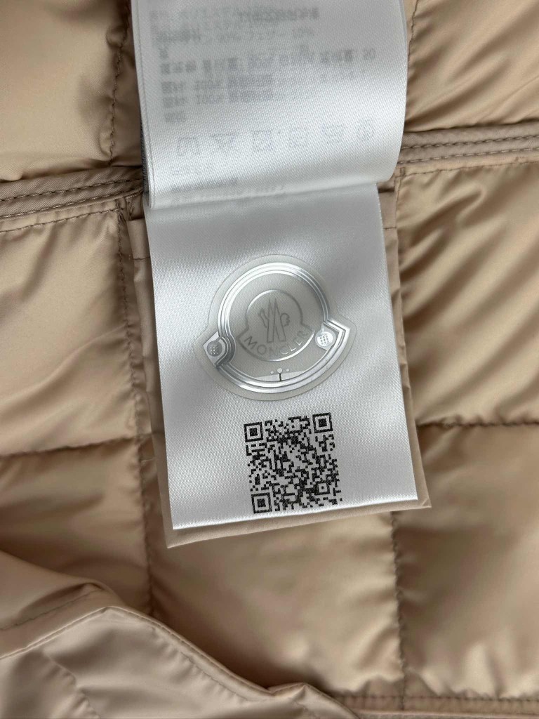 Moncler kurtka