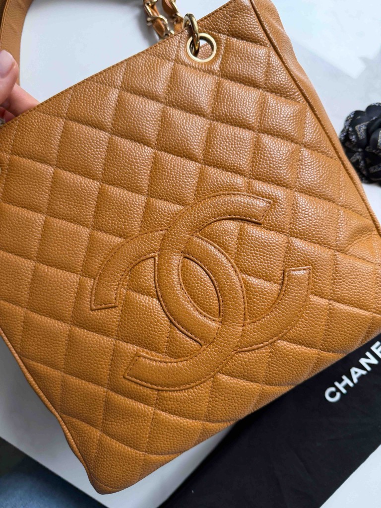 Torebka Chanel Petite Shopping Tote