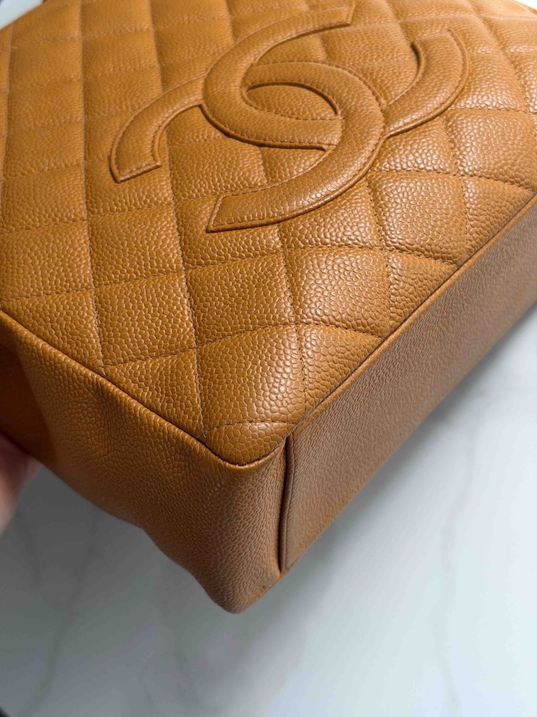 Torebka Chanel Petite Shopping Tote