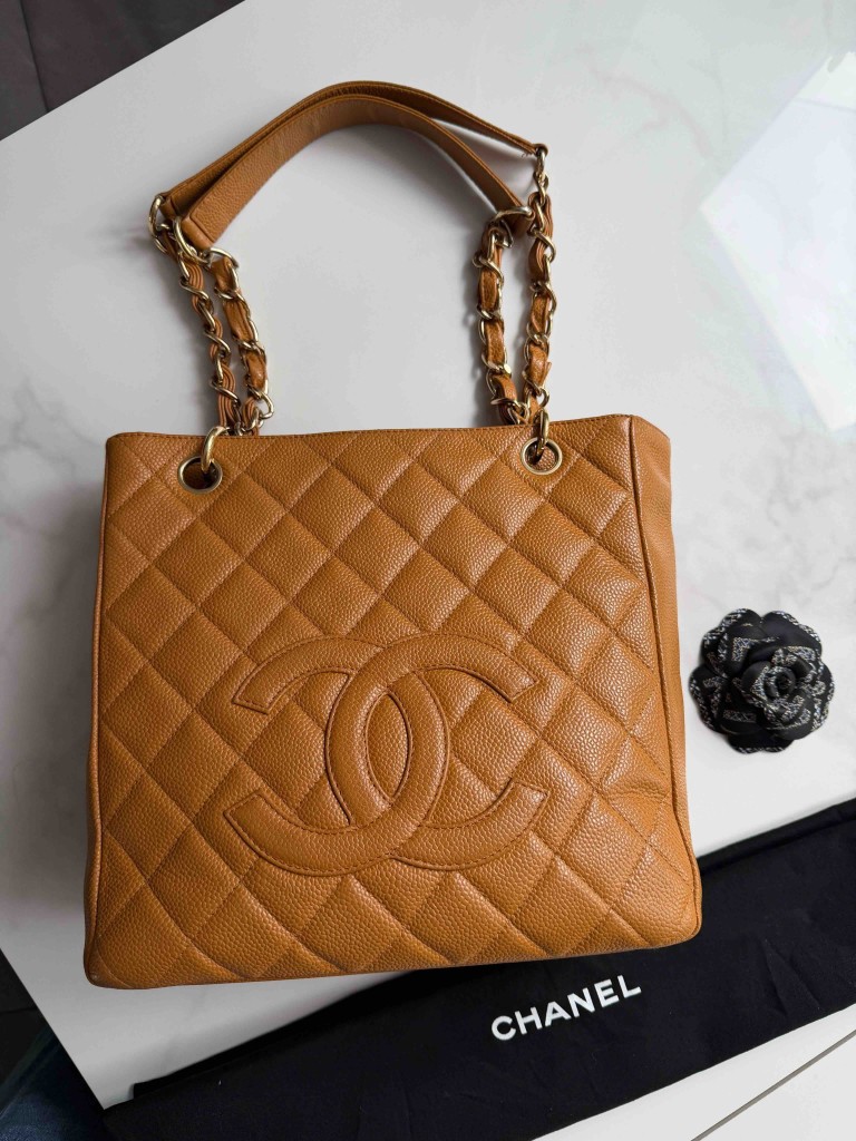 Torebka Chanel Petite Shopping Tote