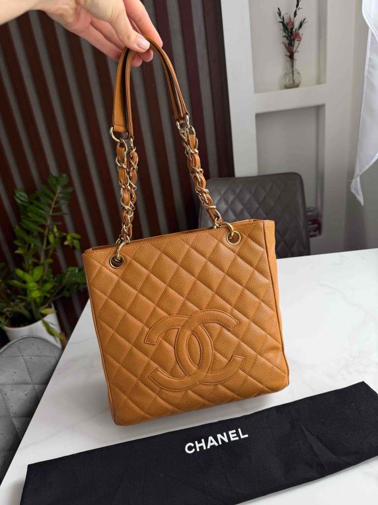 Torebka Chanel Petite Shopping Tote