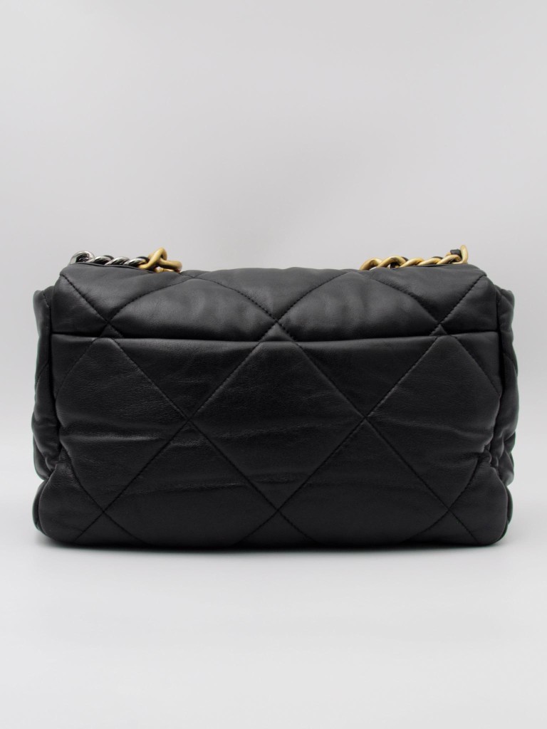 Chanel 19 Medium bag