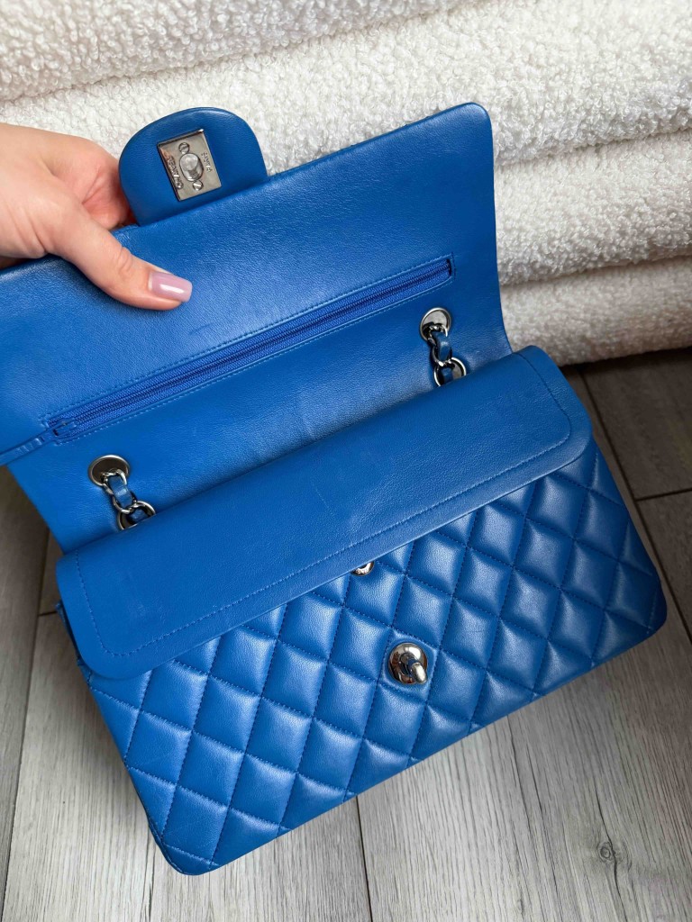 Chanel Classic Medium Double Flap torebka