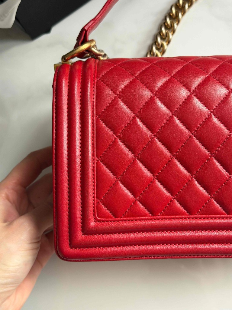 Chanel Boy Old Medium bag