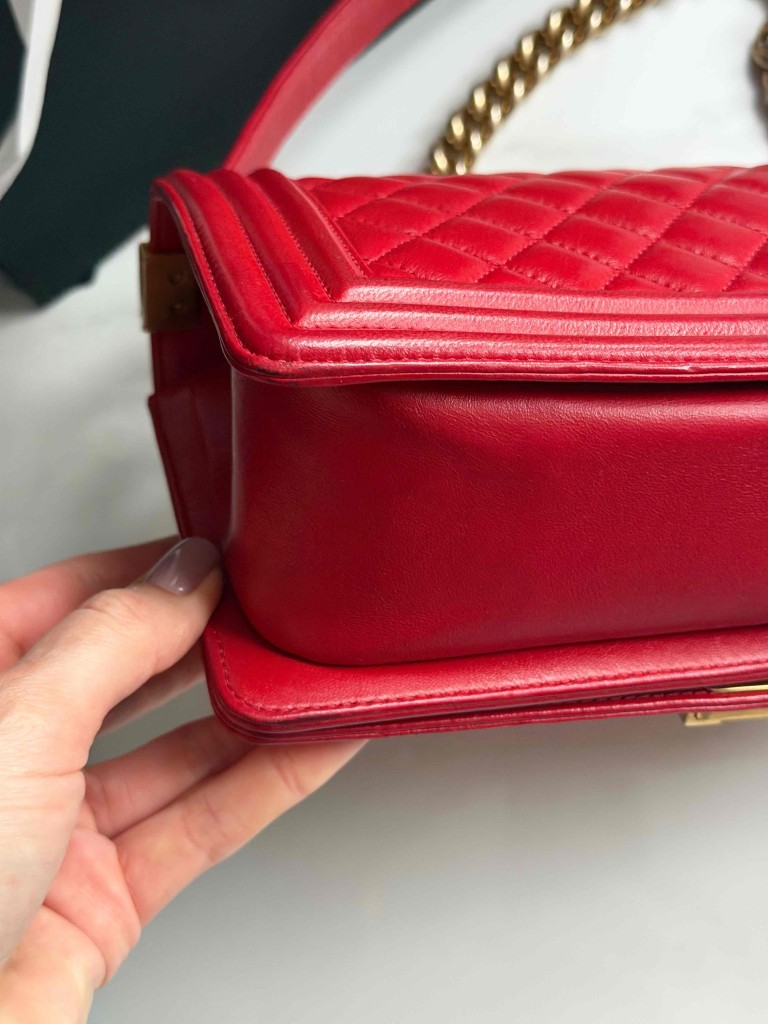 Chanel Boy Old Medium bag