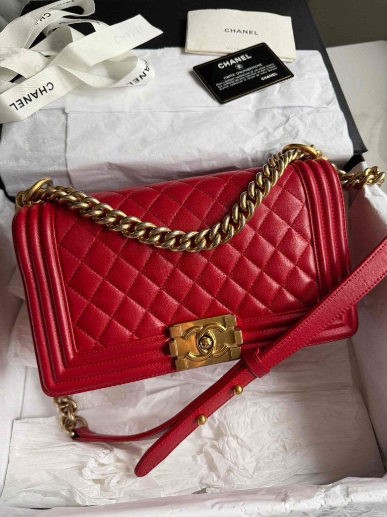 Chanel Boy Old Medium bag
