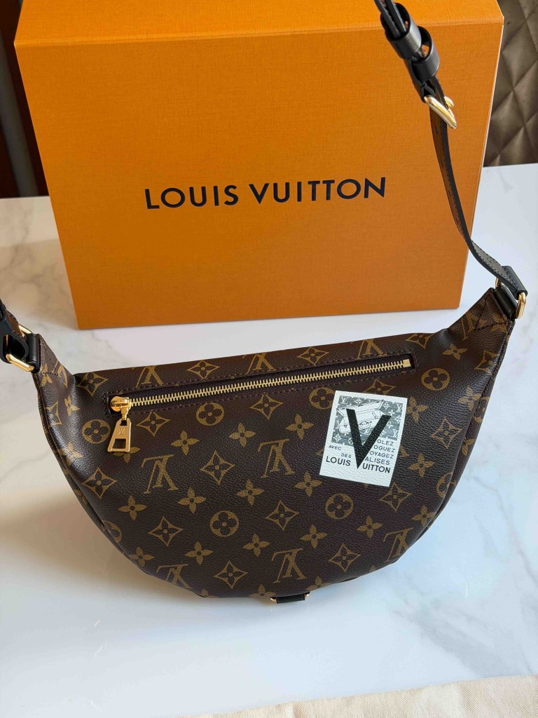 Louis Vuitton Monogram Canvas My LV World Tour Bumbag