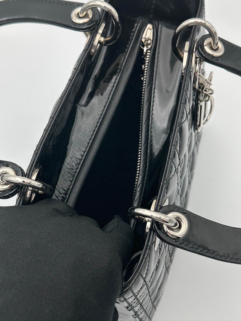 Dior Lady Dior Medium bag