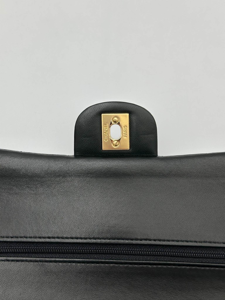 Chanel Classic Medium Double Flap torebka