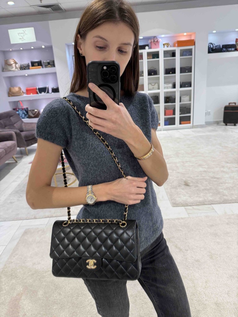Chanel Classic Medium Double Flap torebka