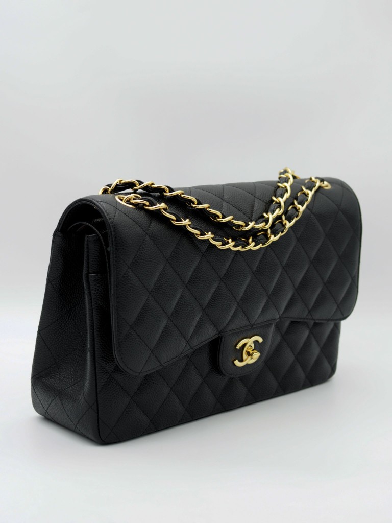 Chanel Classic Jumbo Double Flap bag