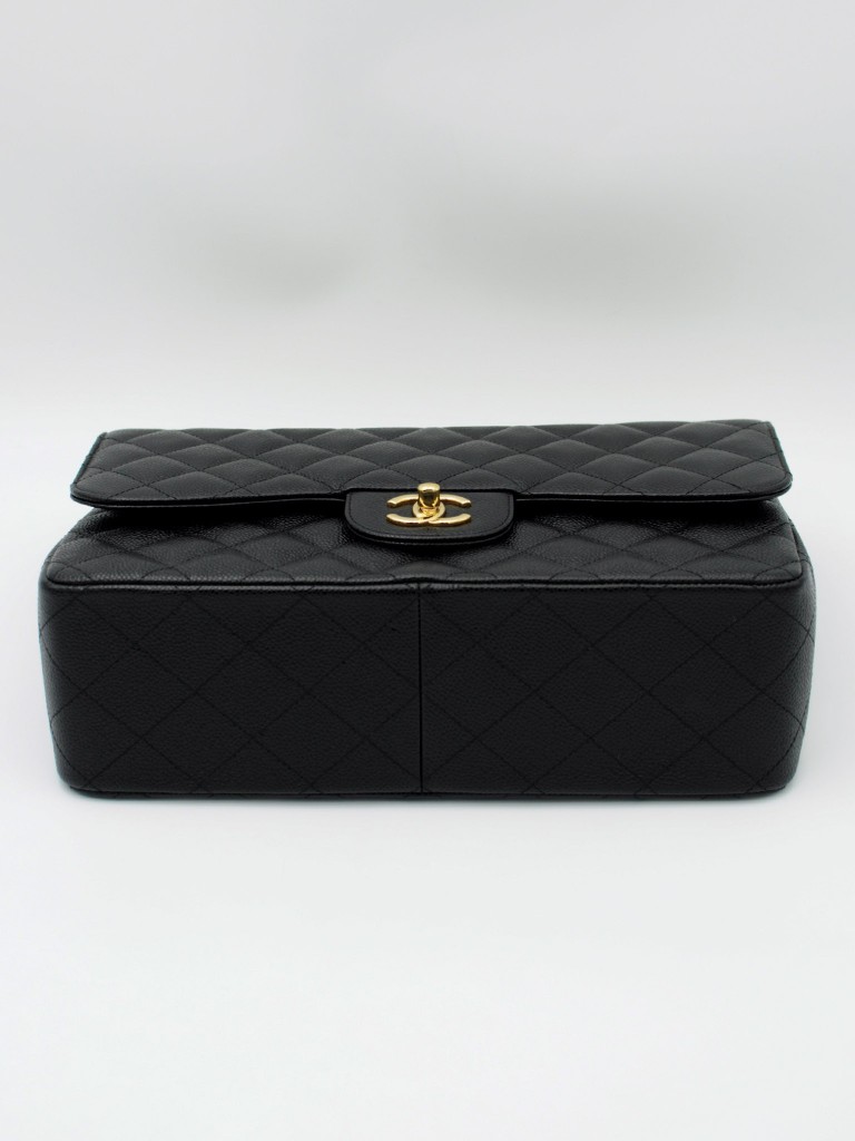 Chanel Classic Jumbo Double Flap bag