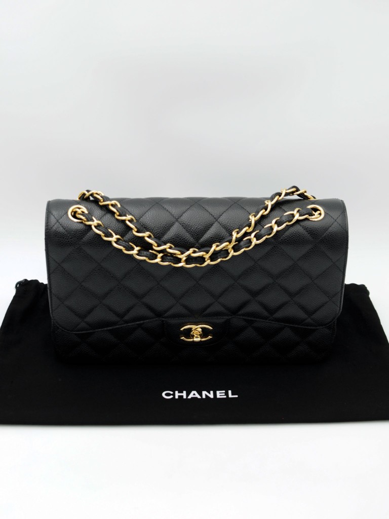 Chanel Classic Jumbo Double Flap bag