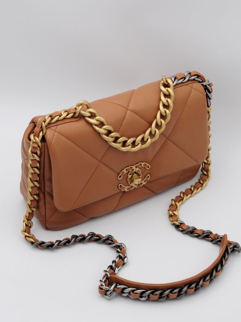 Chanel 19 Small torebka