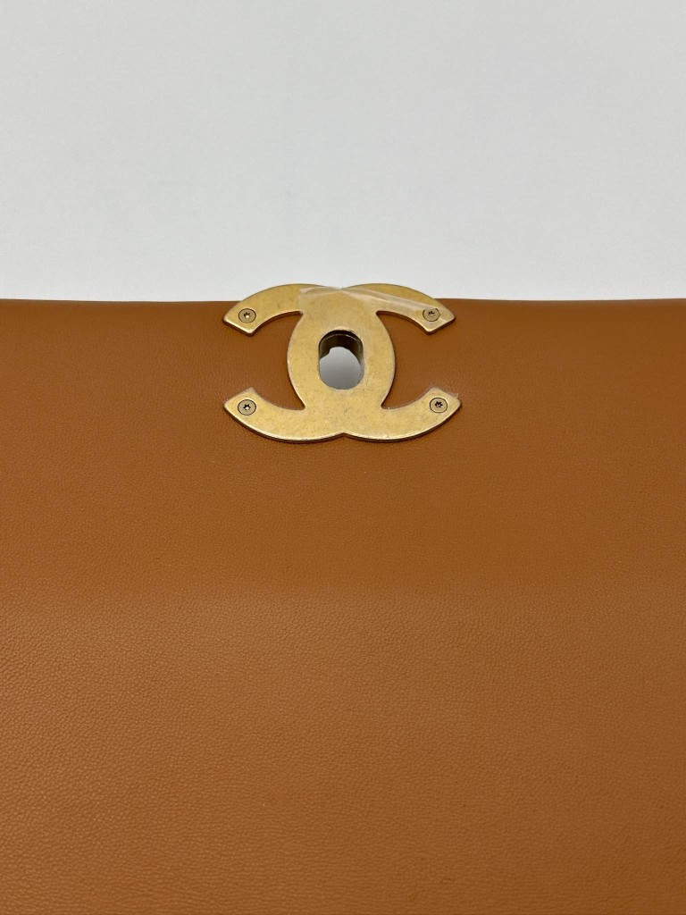 Chanel 19 Small torebka