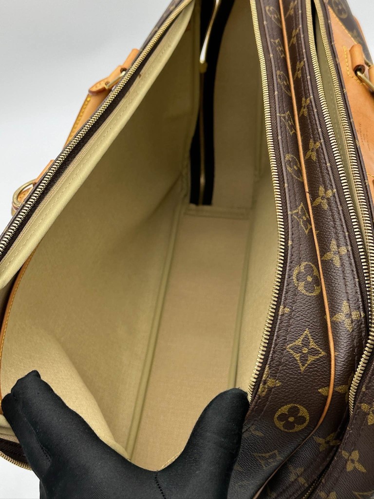 Louis Vuitton Alizé weekender bag