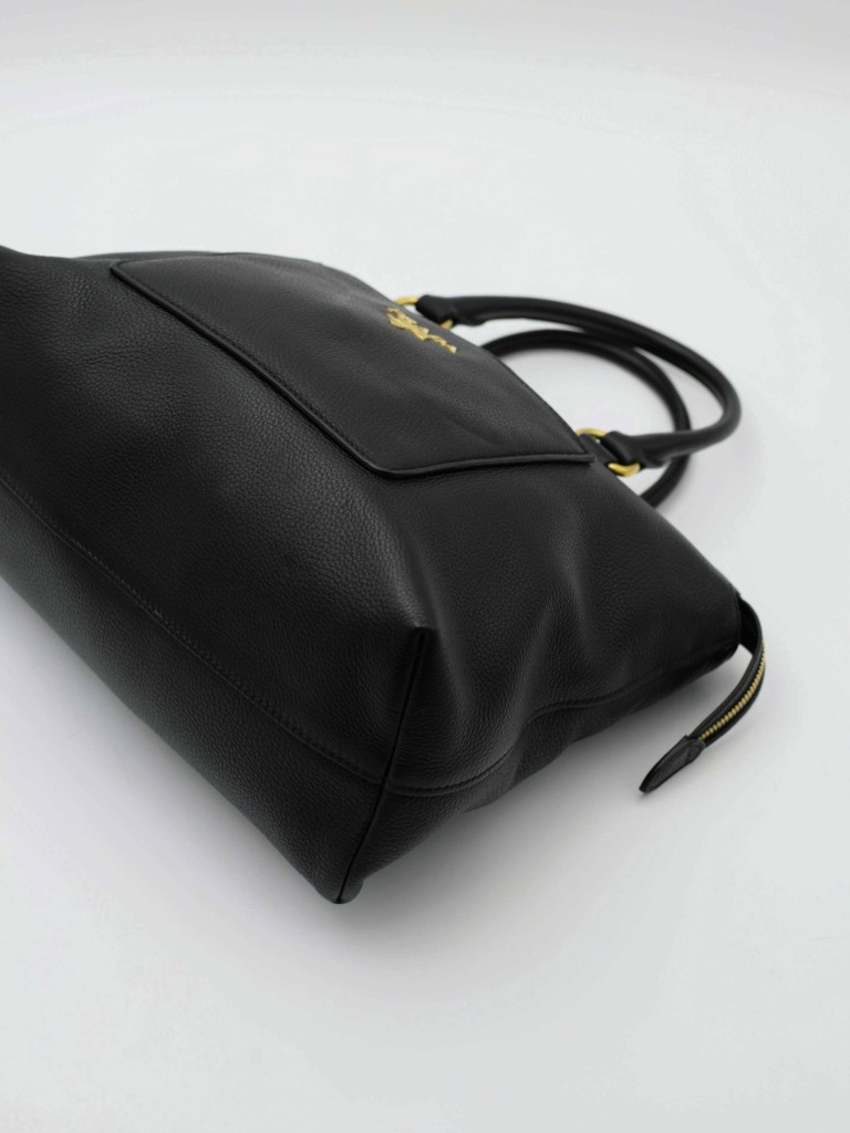 Prada Vitello torebka