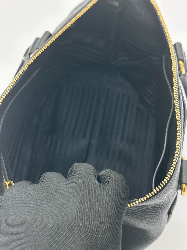Prada Vitello torebka