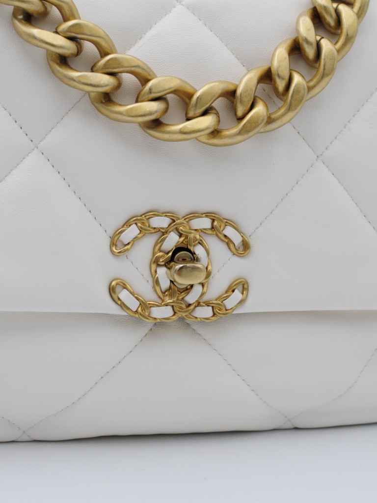 Chanel 19 Medium torebka