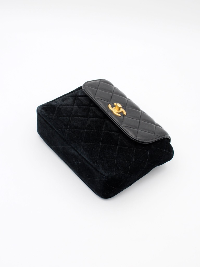 Chanel Mini Quilted CC Flap torebka