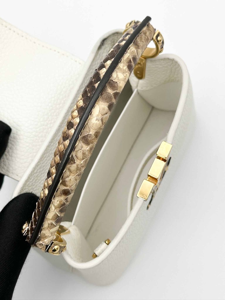 Louis Vuitton Capucines Mini torebka