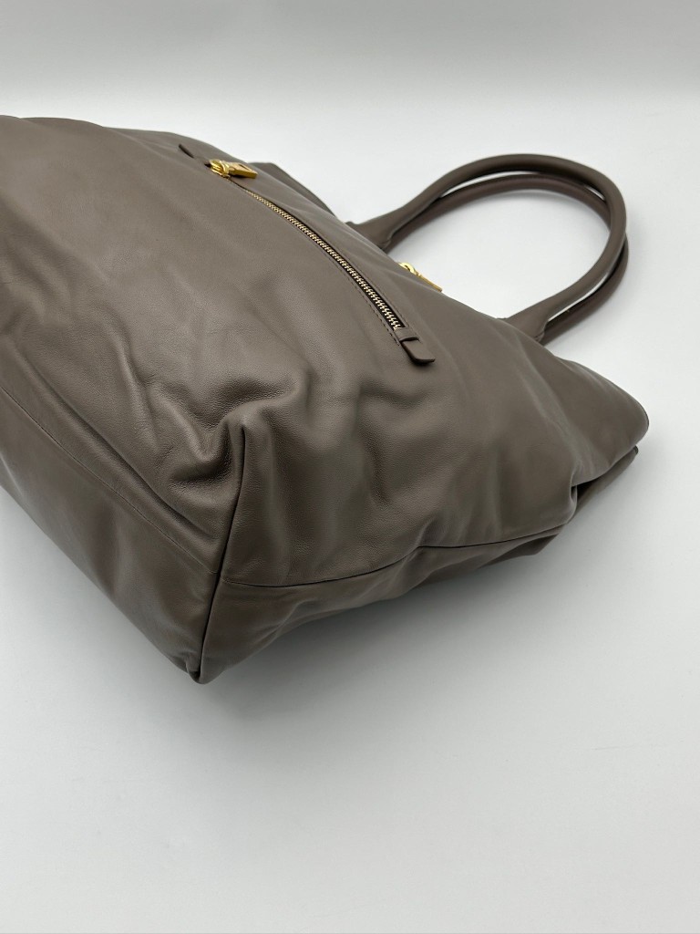 Prada Vitello torebka