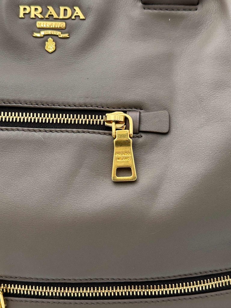 Prada Vitello torebka