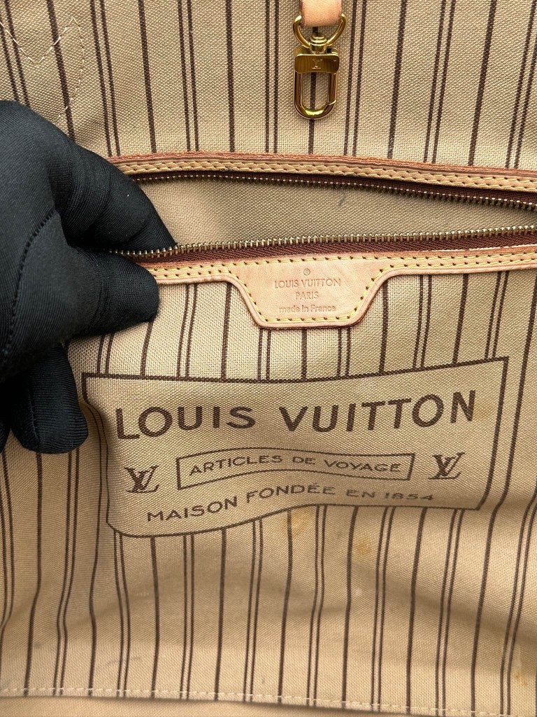 Louis Vuitton Neverfull GM bag