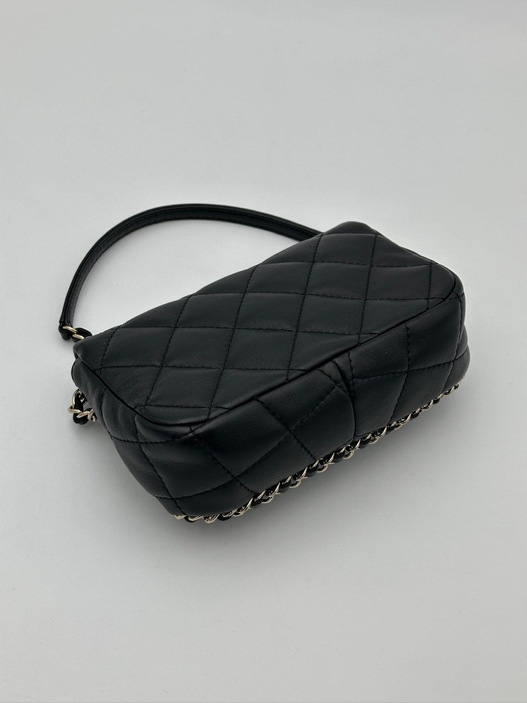 Chanel Chain Frame Enamel CC Mini Flap torebka