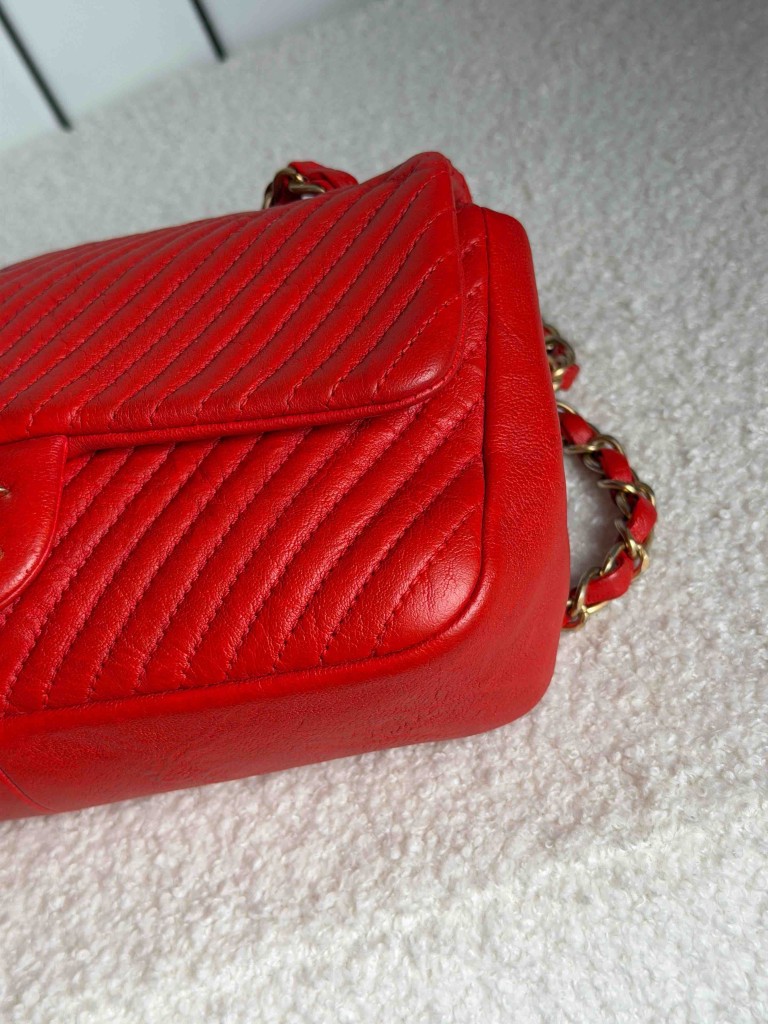 Chanel Chevron Small Surpique Flap bag