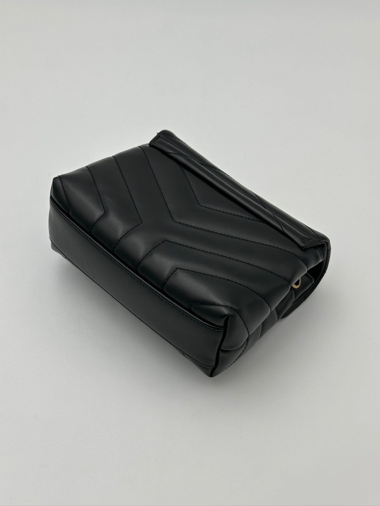 Saint Laurent Loulou Toy bag