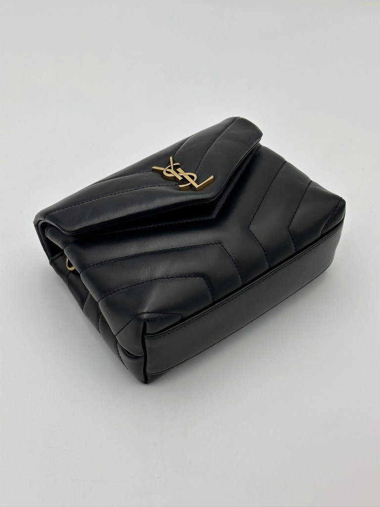 Saint Laurent Loulou Toy bag