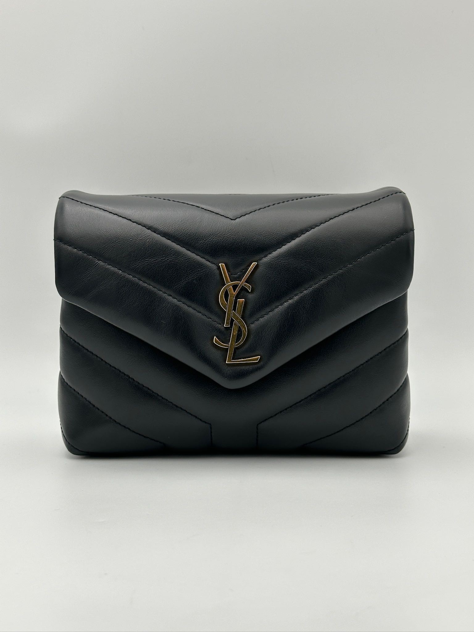 Saint Laurent Loulou Toy bag