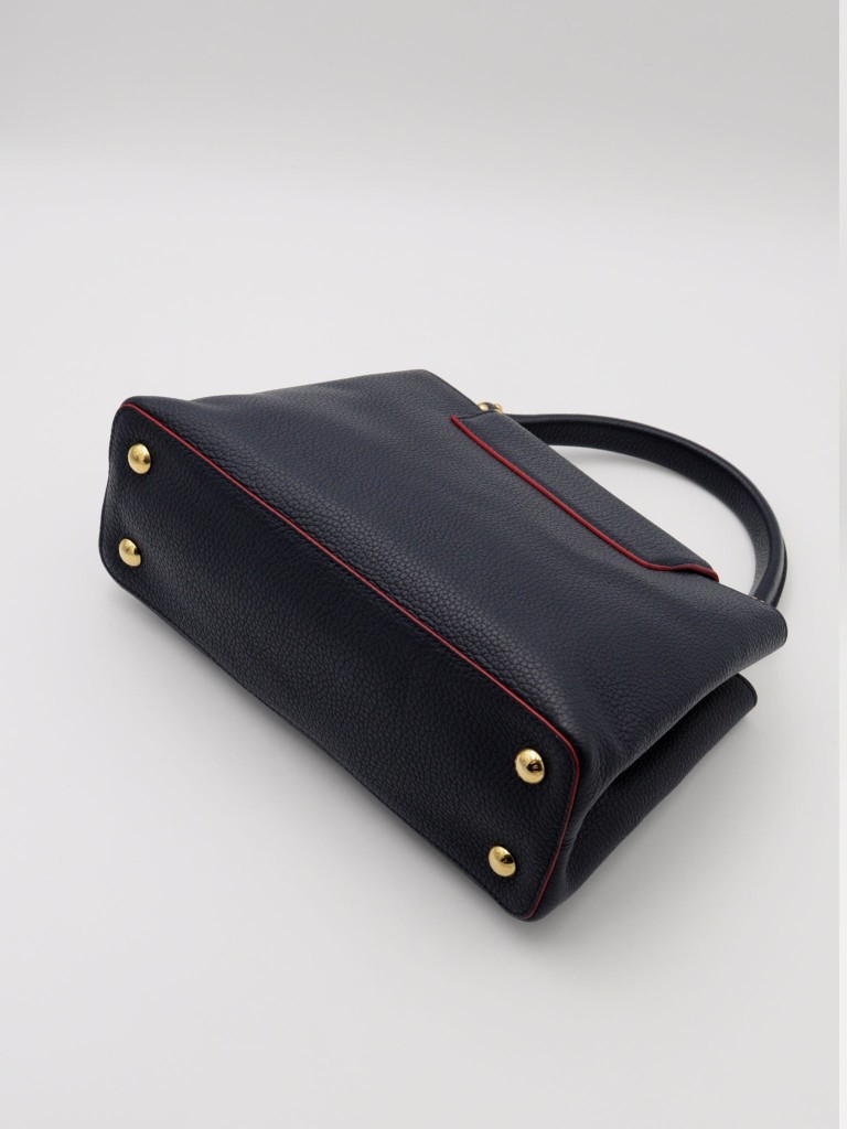 Louis Vuitton Capucines MM torebka