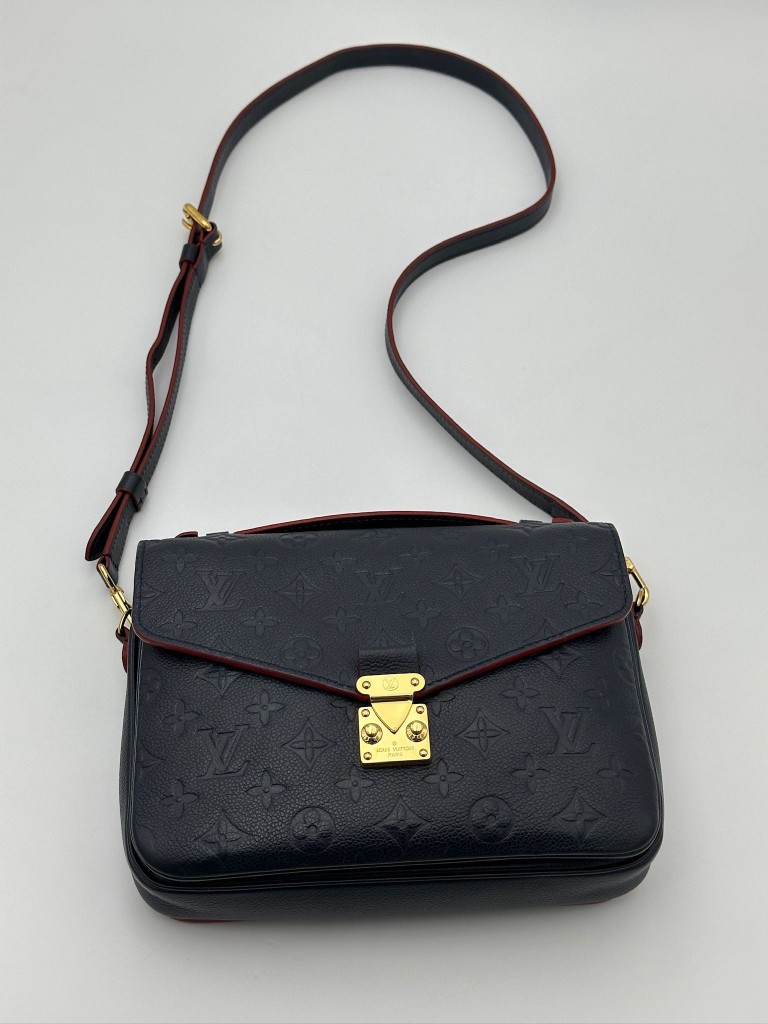 Louis Vuitton Pochette Metis torebka