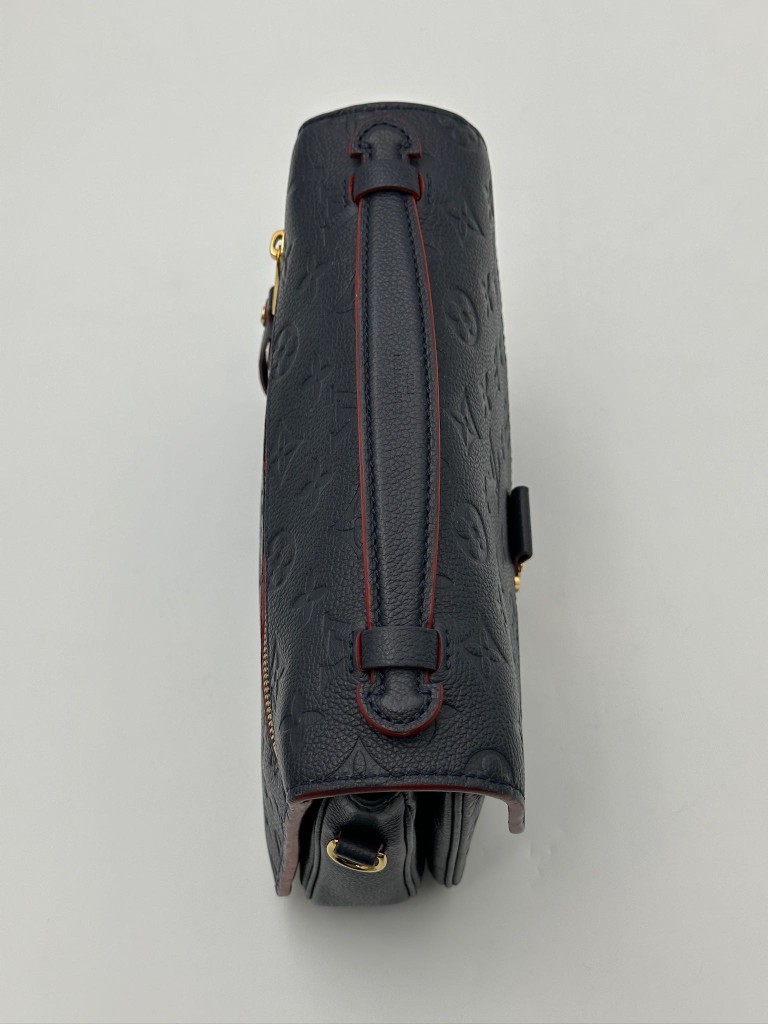 Louis Vuitton Pochette Metis torebka