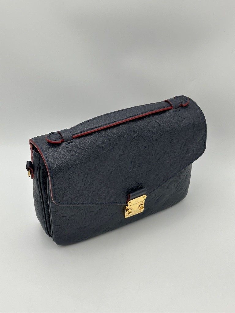 Louis Vuitton Pochette Metis torebka